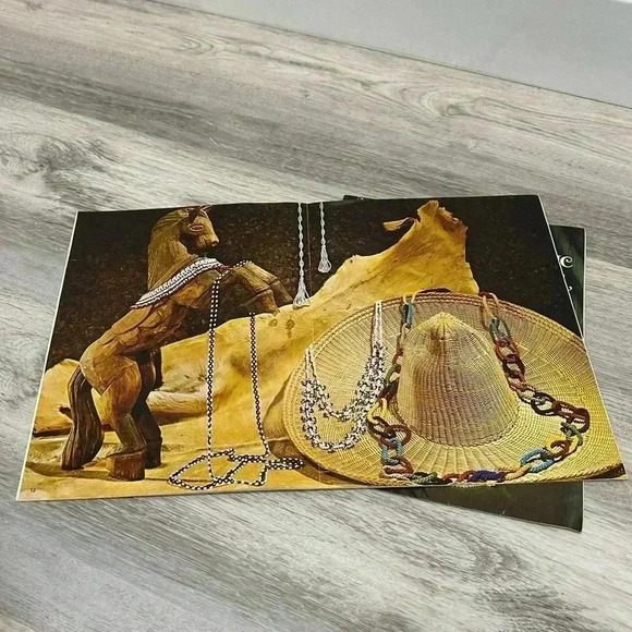 Vintage Magazines 1972 1974 Nostalgic Beading Mini Beads Jewelry Making; 2 Books - Picture 3 of 6